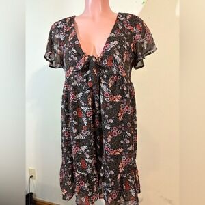 Altar'd State Babydoll Dress women's size medium Brown floral dress V Neck‎
